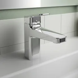 Смеситель для умывальника Ideal Standard CERAPLAN H90  с донным клапаном Click